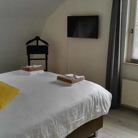 Bed & Breakfast Halte 46 Weert