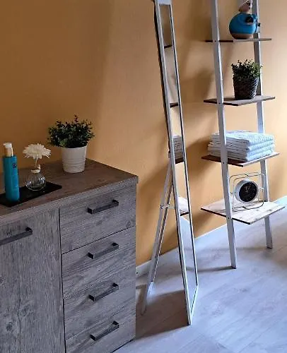 Halte 46 Alojamento de Acomodação e Pequeno-almoço Weert